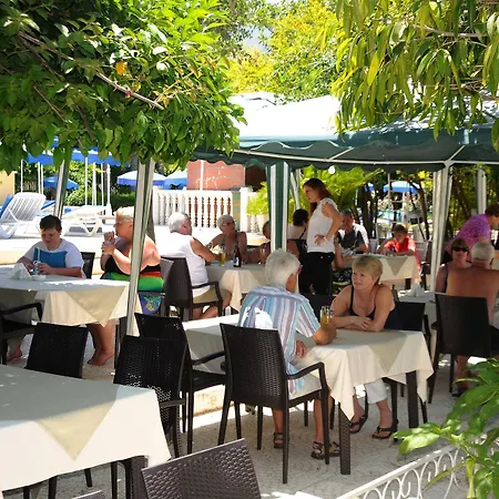 Riverside Garden Resort-2